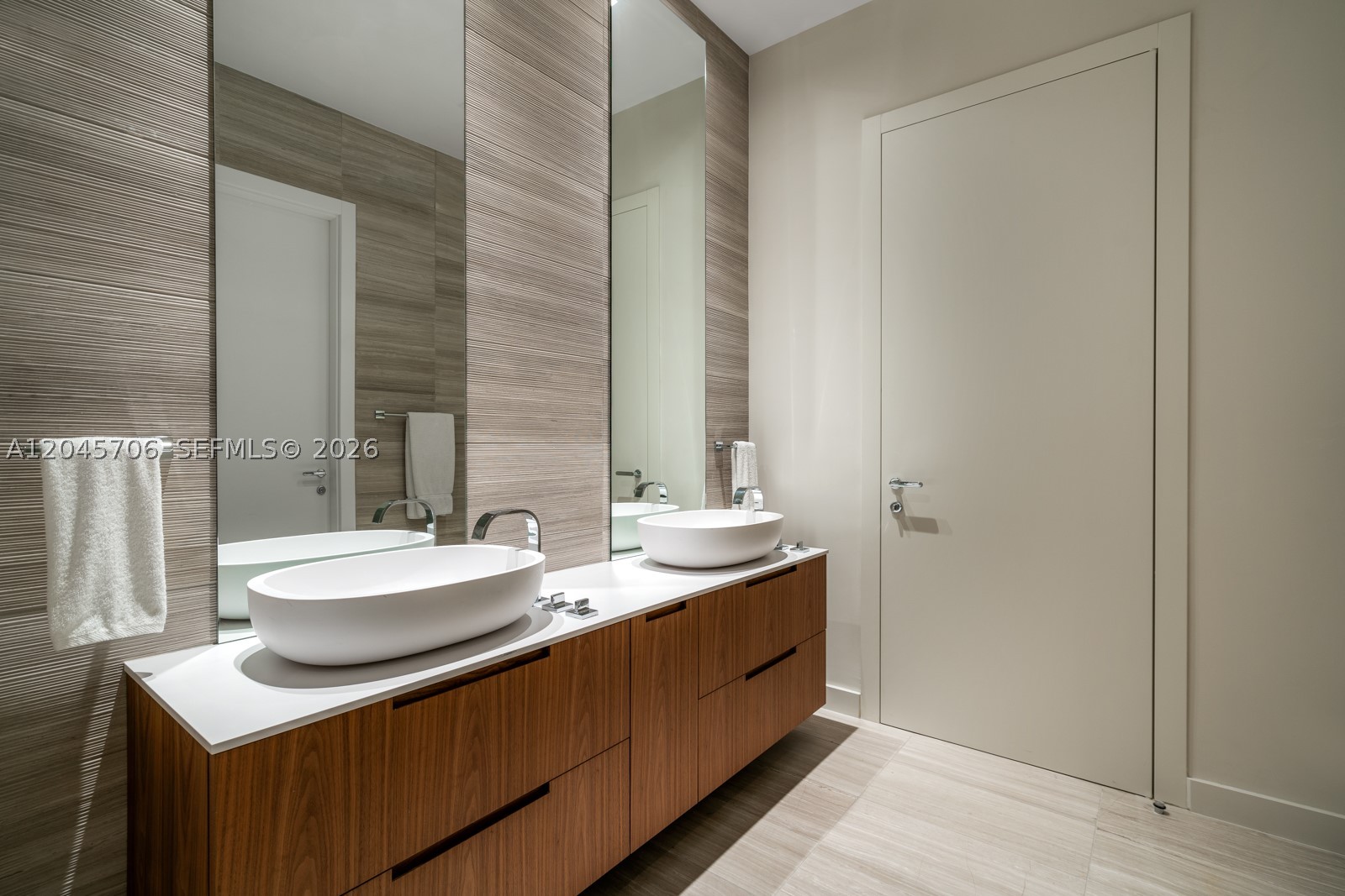 4701 N Meridian Ave #209, Miami Beach FL 33140