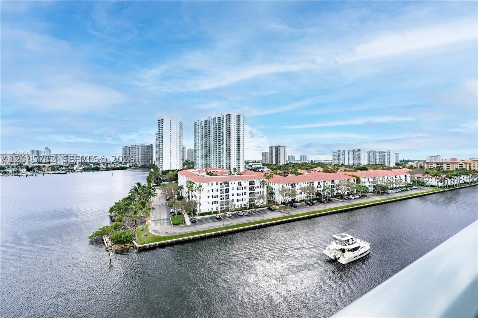 3300 NE 188th St #710, Aventura FL 33180