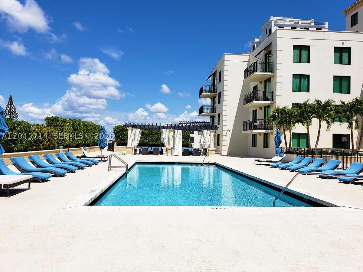 1300 Ponce De Leon Blvd #608, Coral Gables FL 33134
