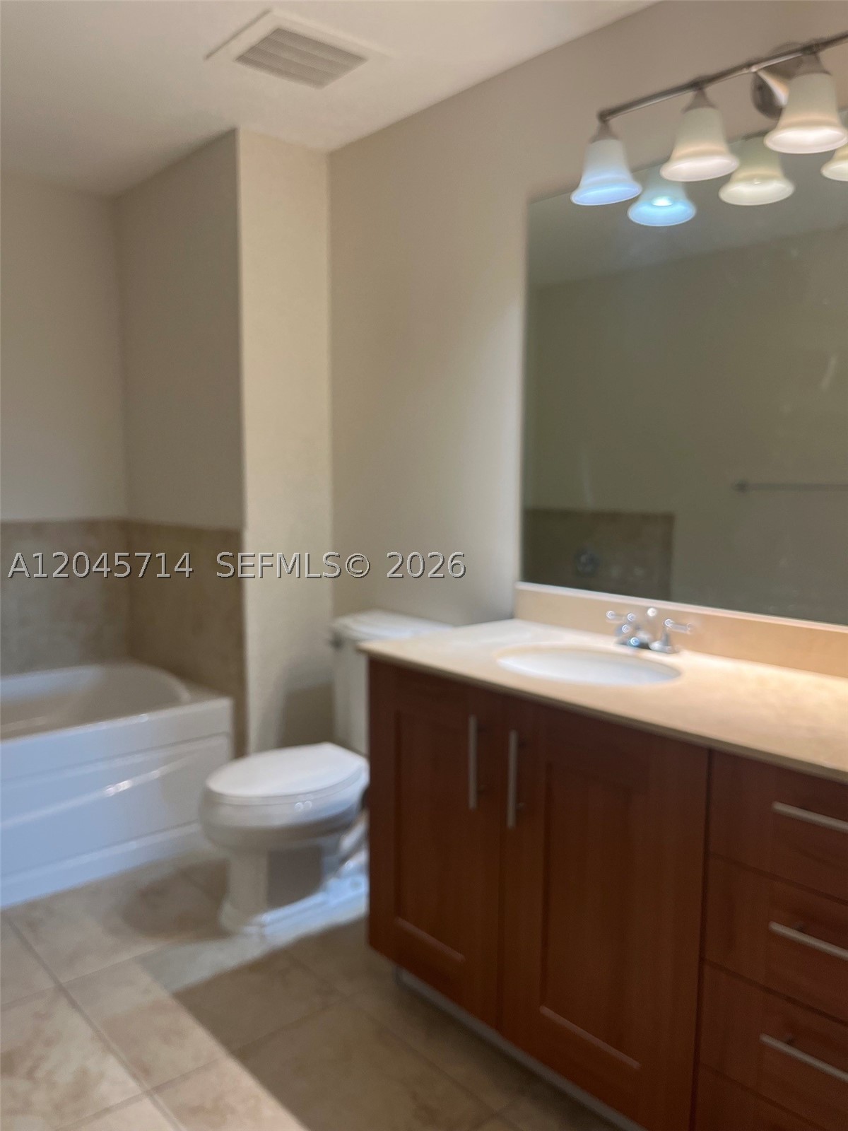 1300 Ponce De Leon Blvd #608, Coral Gables FL 33134