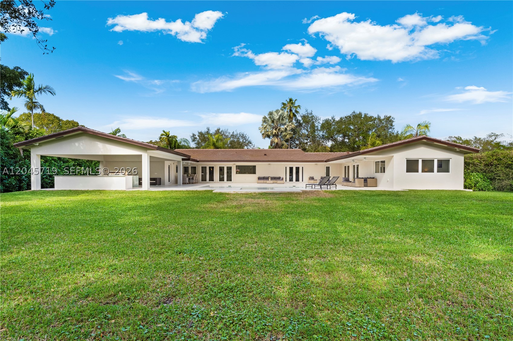 6700 SW 117th St, Pinecrest FL 33156