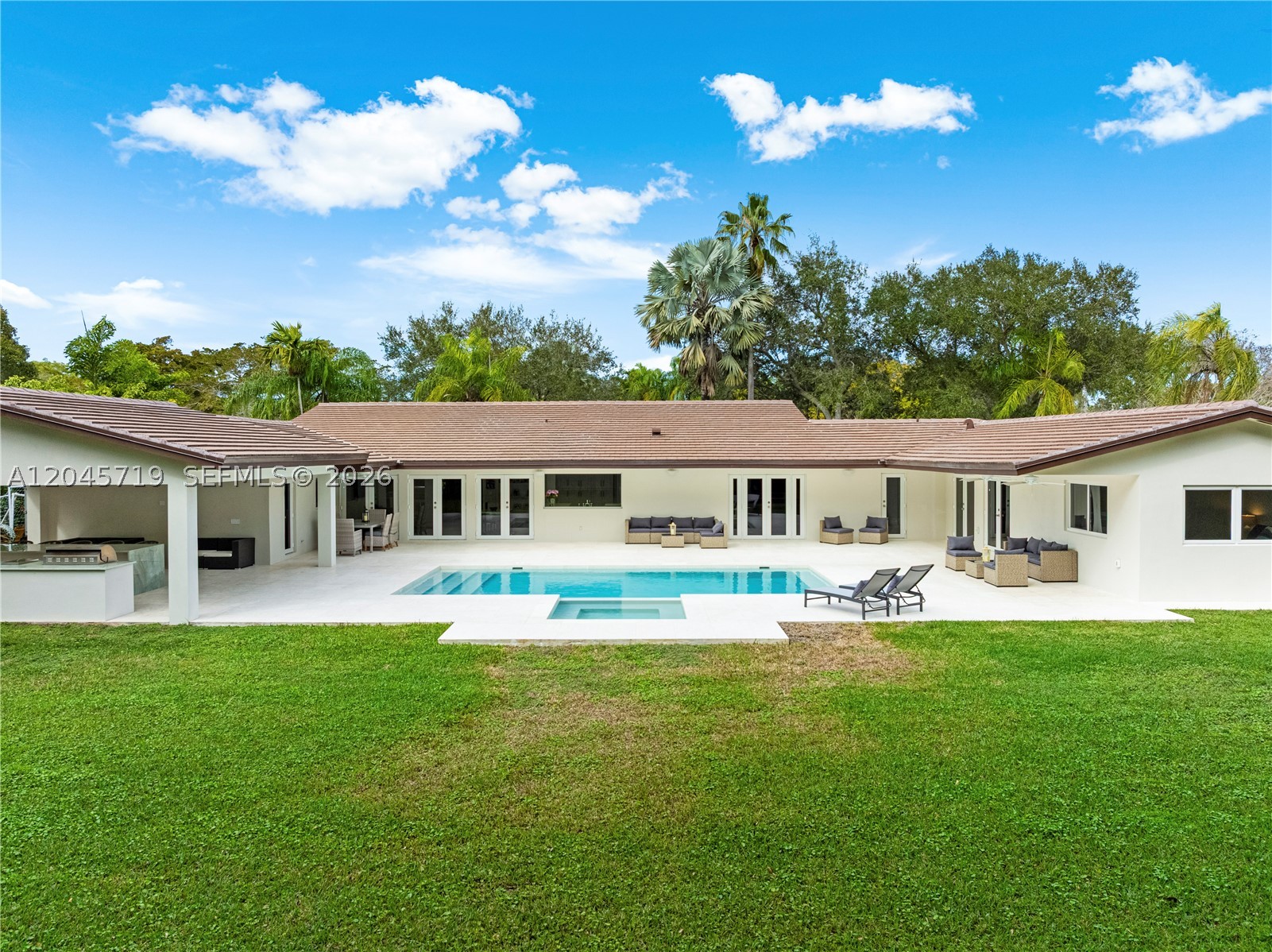6700 SW 117th St, Pinecrest FL 33156