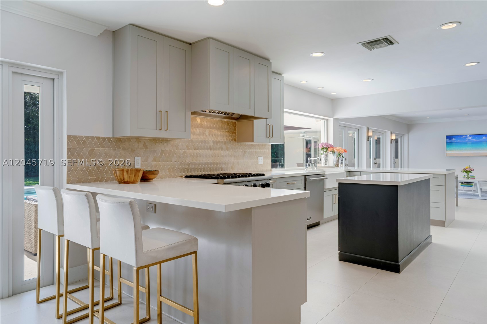 6700 SW 117th St, Pinecrest FL 33156