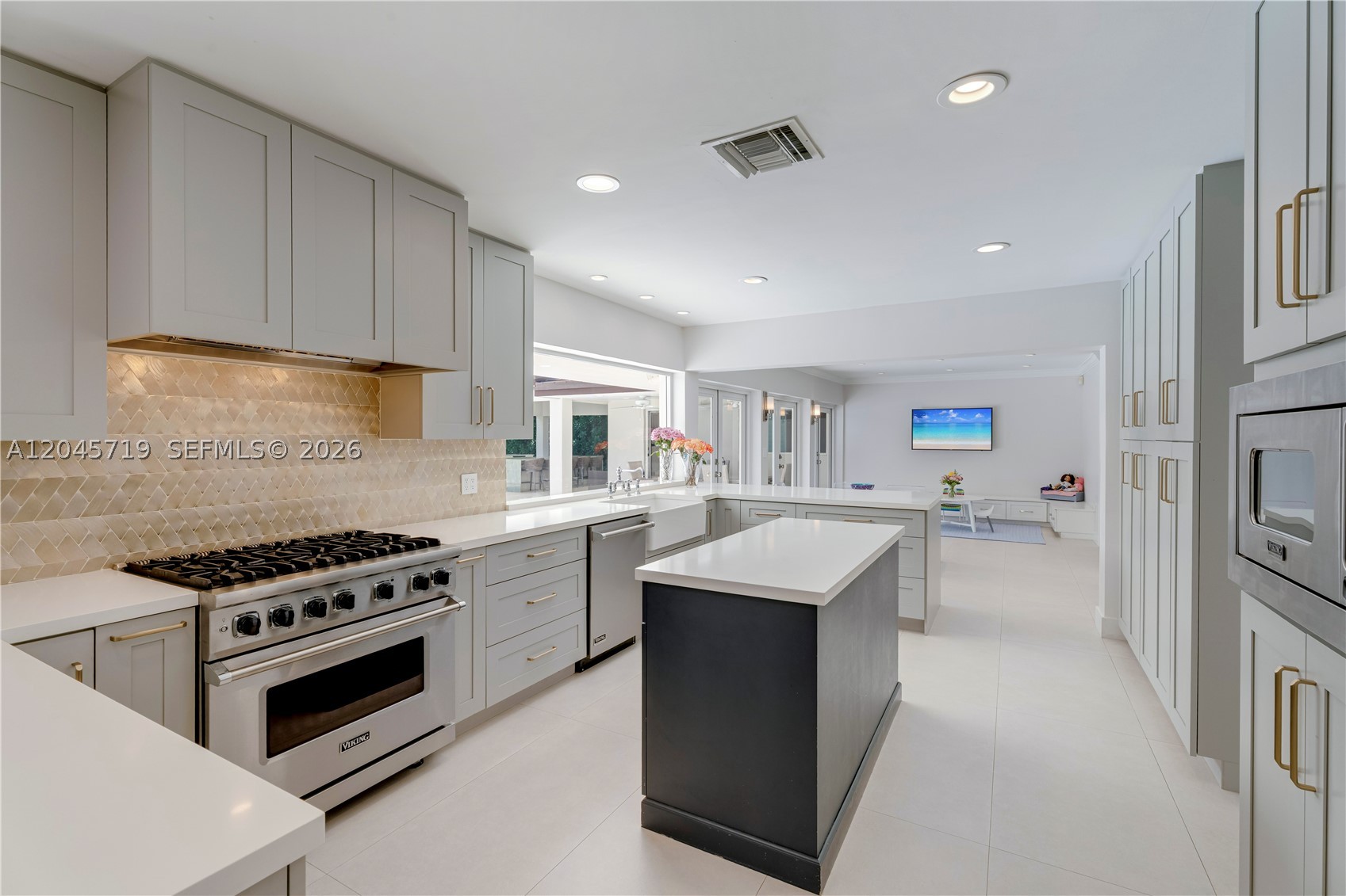 6700 SW 117th St, Pinecrest FL 33156
