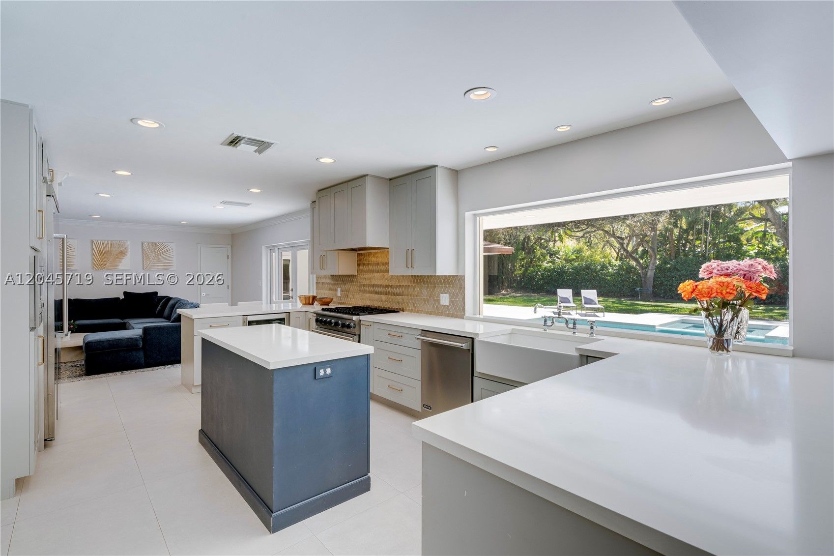 6700 SW 117th St, Pinecrest FL 33156