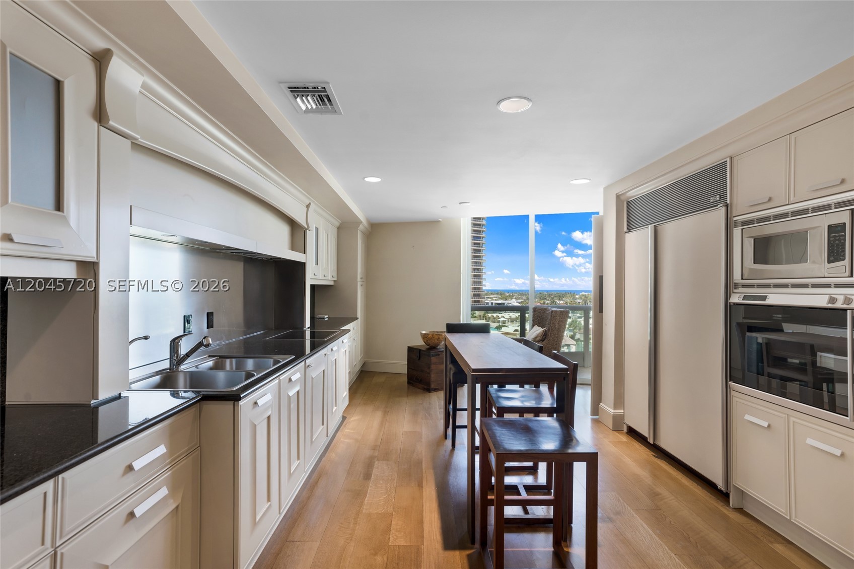20155 NE 38th Ct #904, Aventura FL 33180
