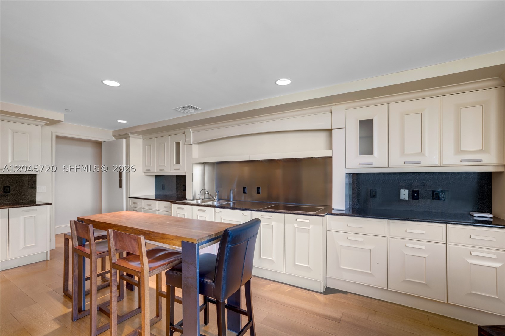 20155 NE 38th Ct #904, Aventura FL 33180