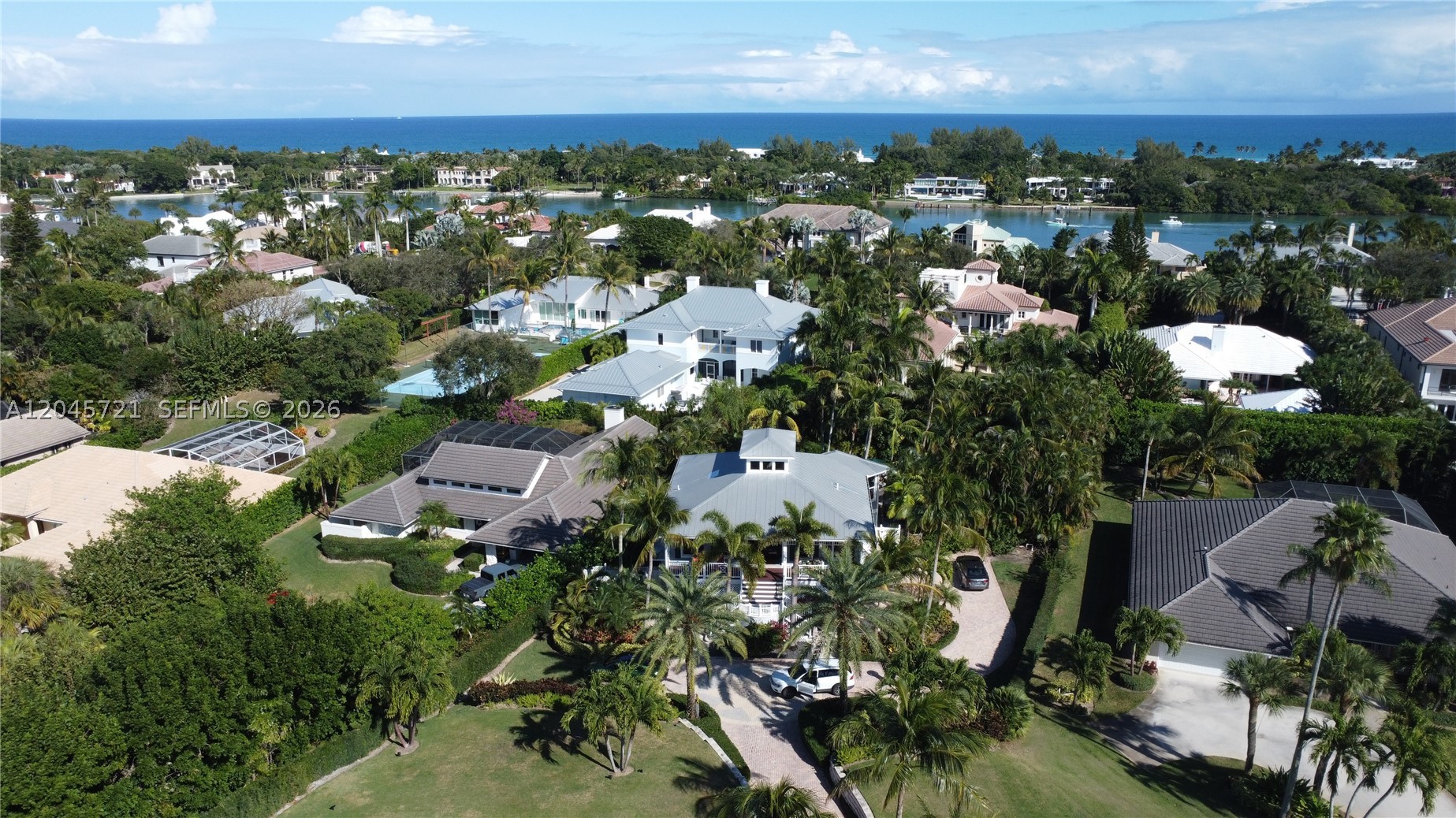 17433 SE Indian Hills Dr #17433, Jupiter FL 33469