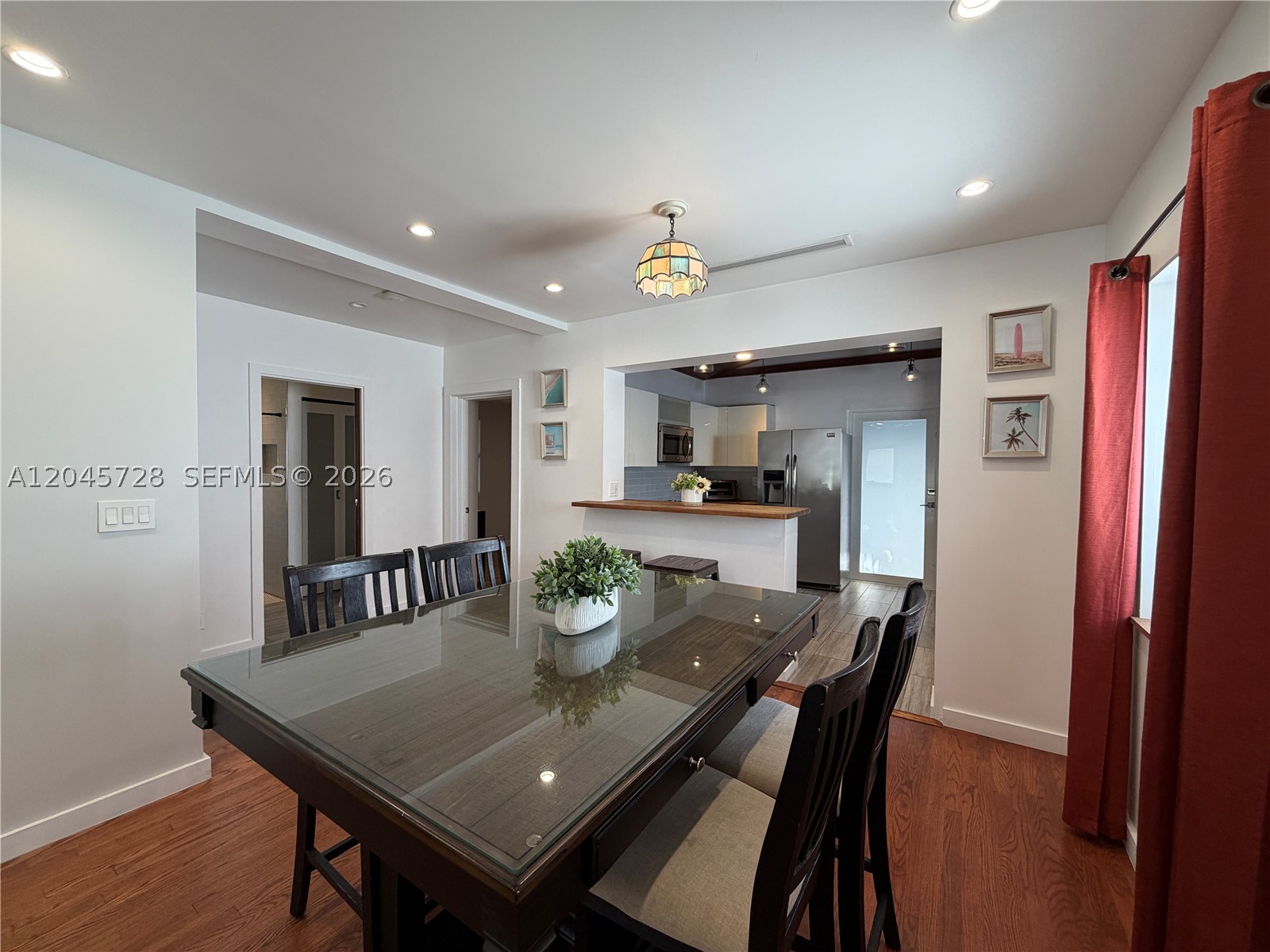 2112 SW 60th Ct, Miami FL 33155