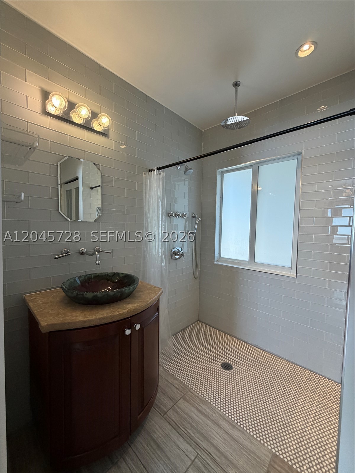 2112 SW 60th Ct, Miami FL 33155