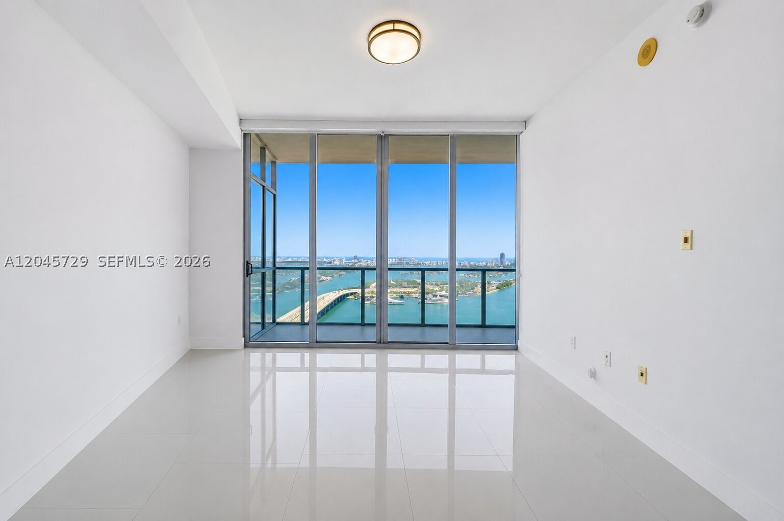 1100 Biscayne Blvd #4402, Miami FL 33132
