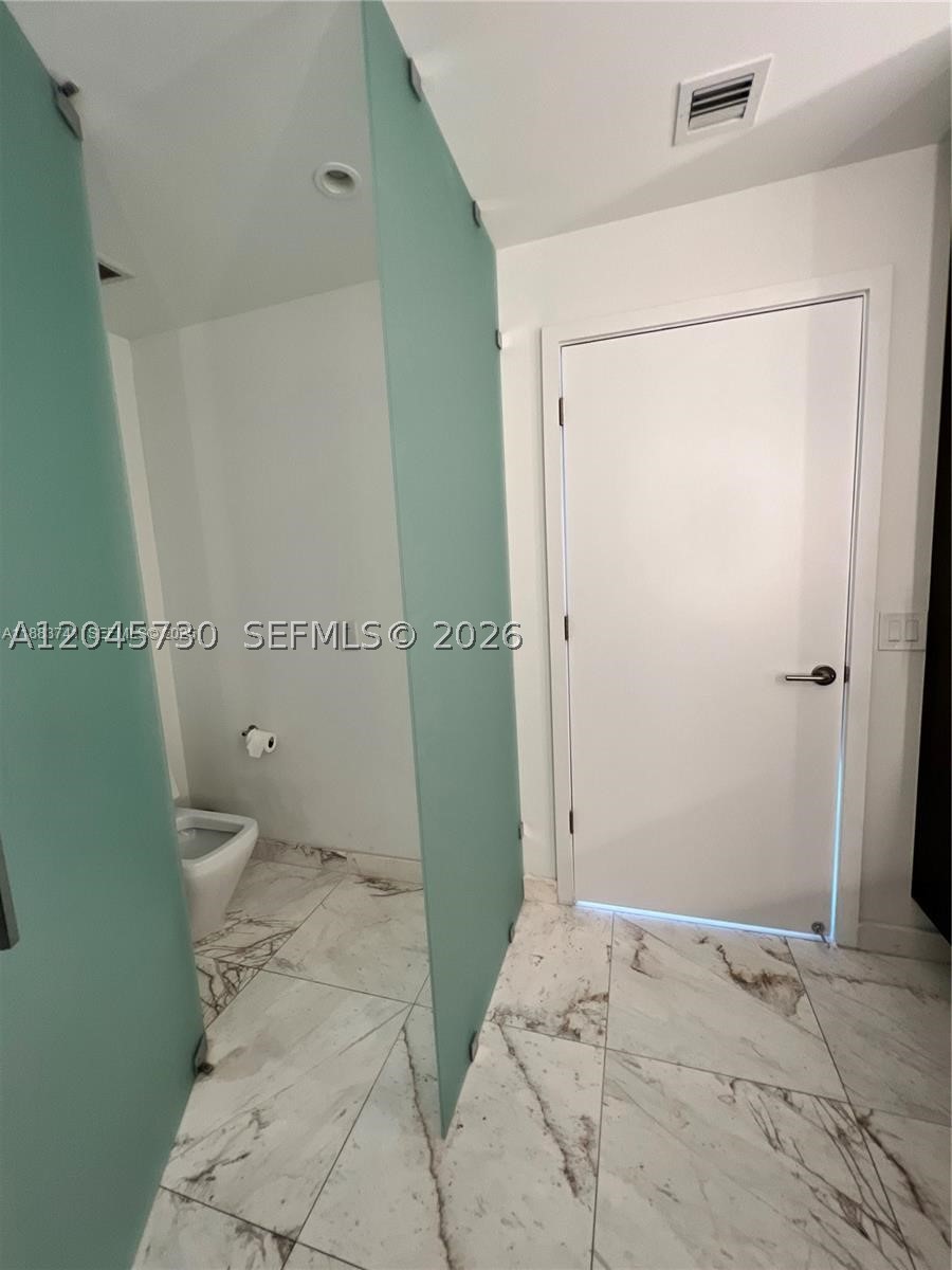 851 NE 1st Ave #1208, Miami FL 33132