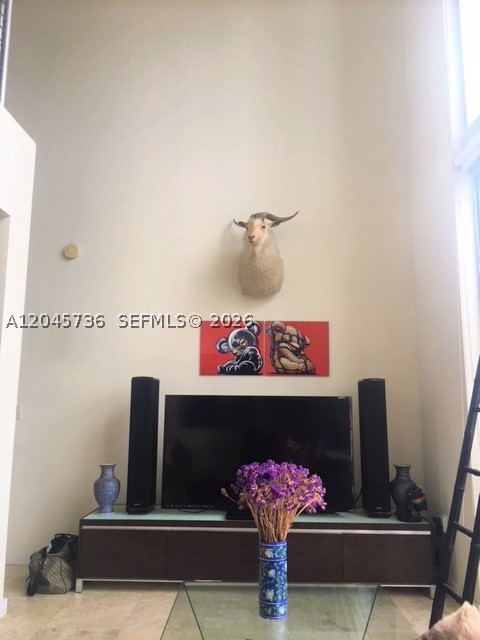 Miami FL 33131 - A12045736