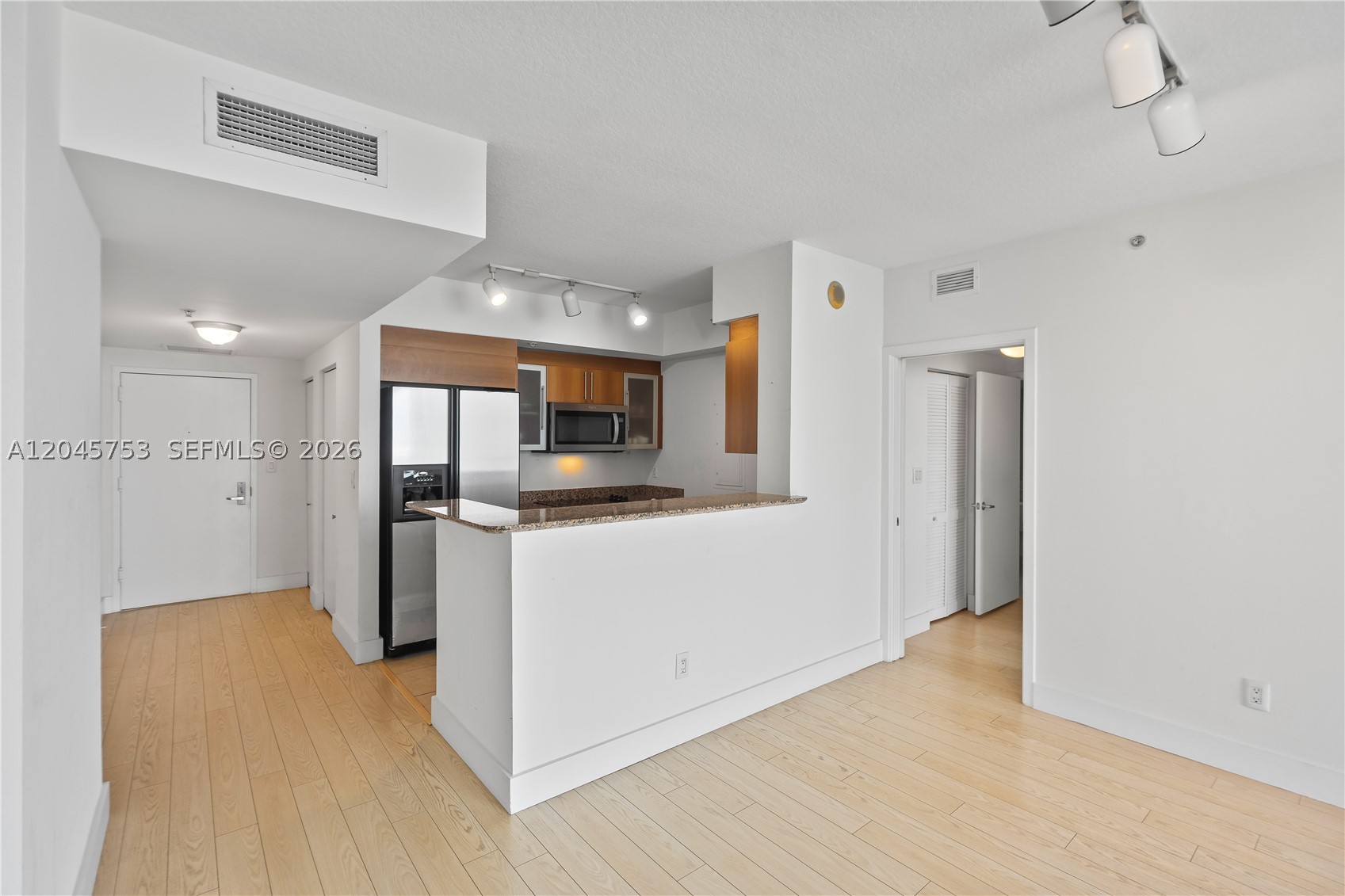 335 S Biscayne Blvd #3503, Miami FL 33131