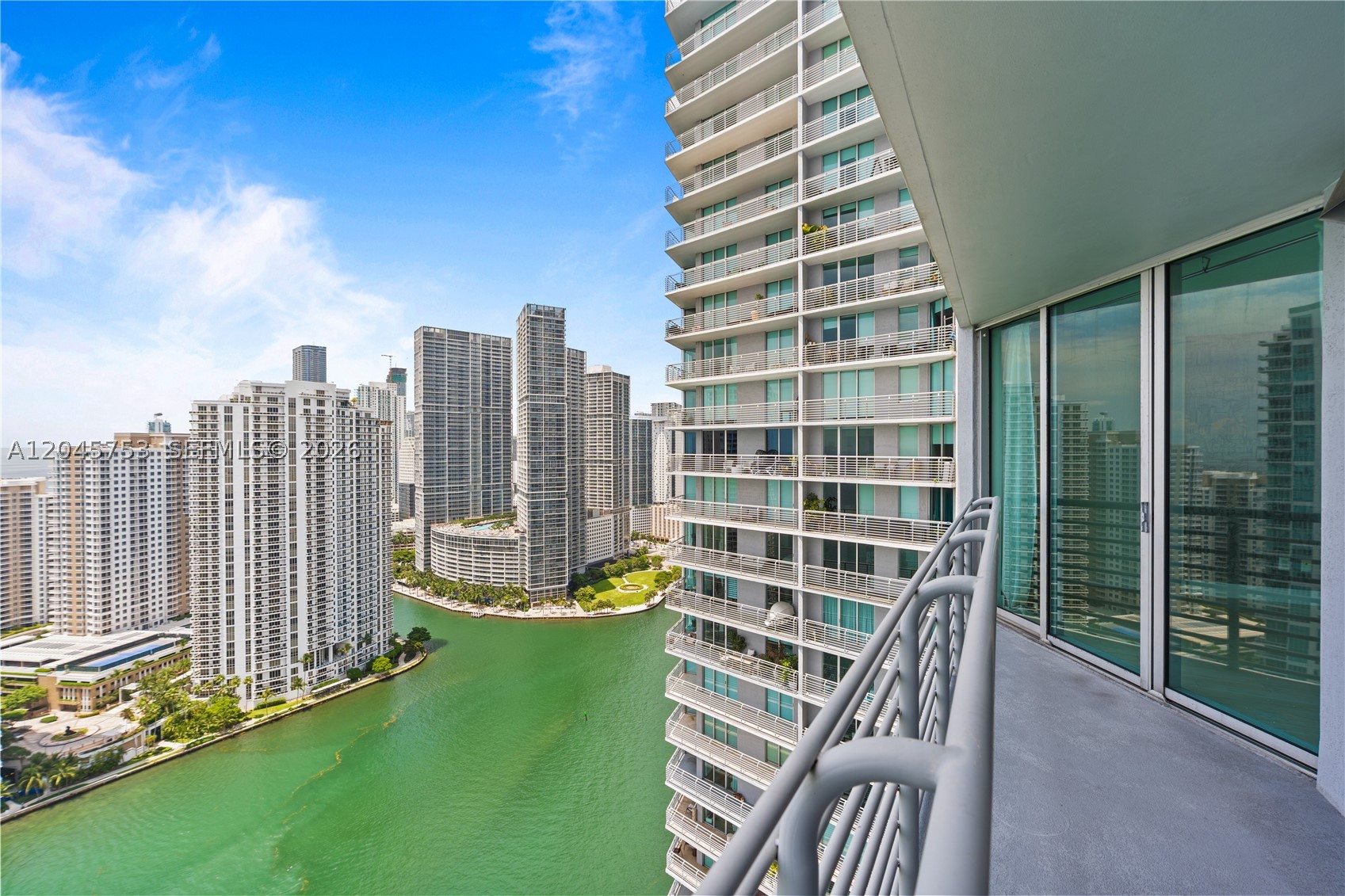 335 S Biscayne Blvd #3503, Miami FL 33131