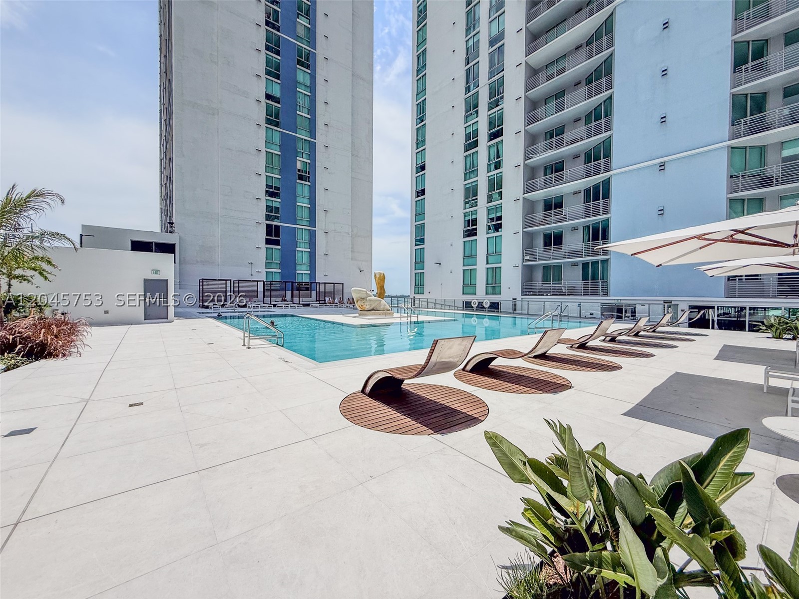 335 S Biscayne Blvd #3503, Miami FL 33131