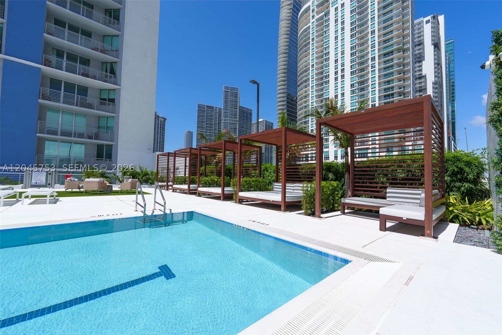 335 S Biscayne Blvd #3503, Miami FL 33131