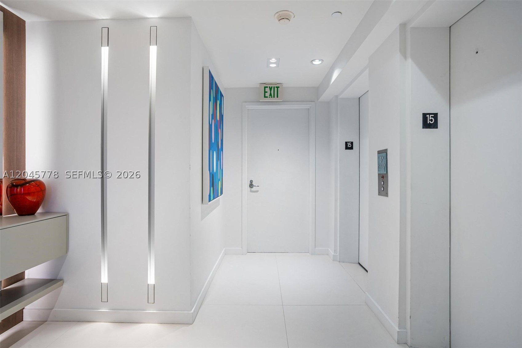 3801 Collins Ave #1503, Miami Beach FL 33140