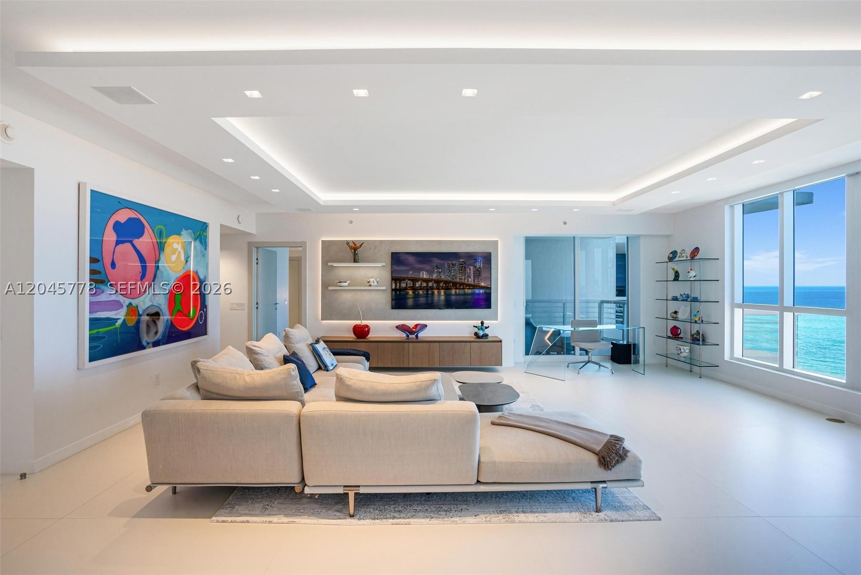 3801 Collins Ave #1503, Miami Beach FL 33140