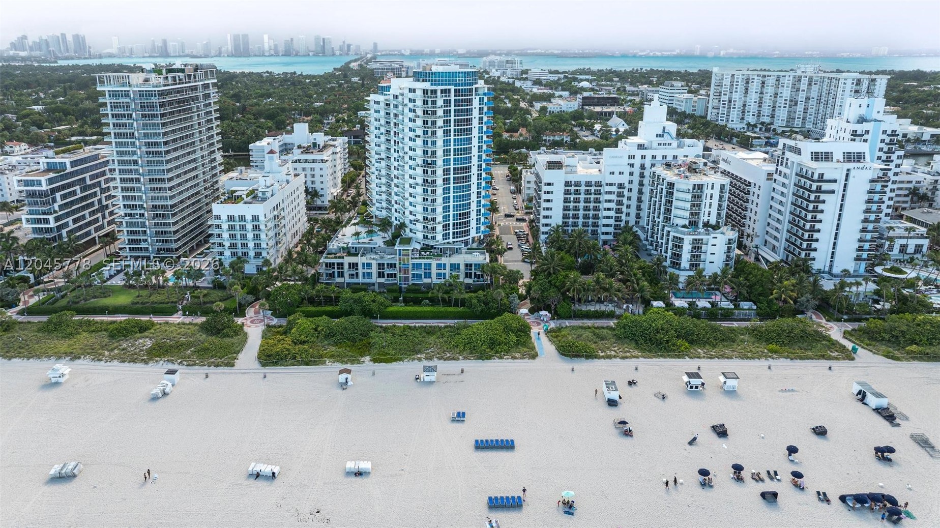 3801 Collins Ave #1503, Miami Beach FL 33140