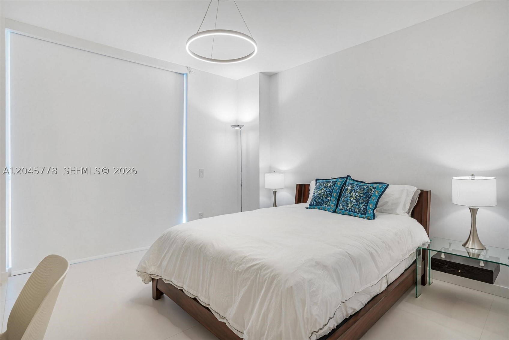 3801 Collins Ave #1503, Miami Beach FL 33140