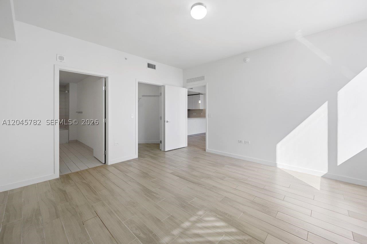 999 SW 1st Ave #2911, Miami FL 33130