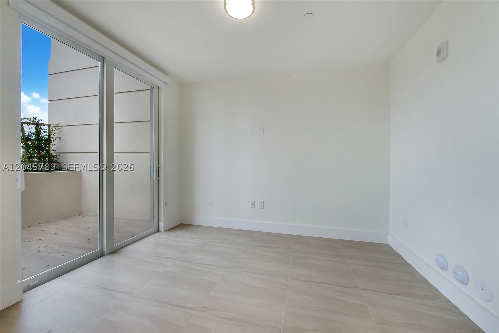 120 Salamanca Ave #PH, Coral Gables FL 33134
