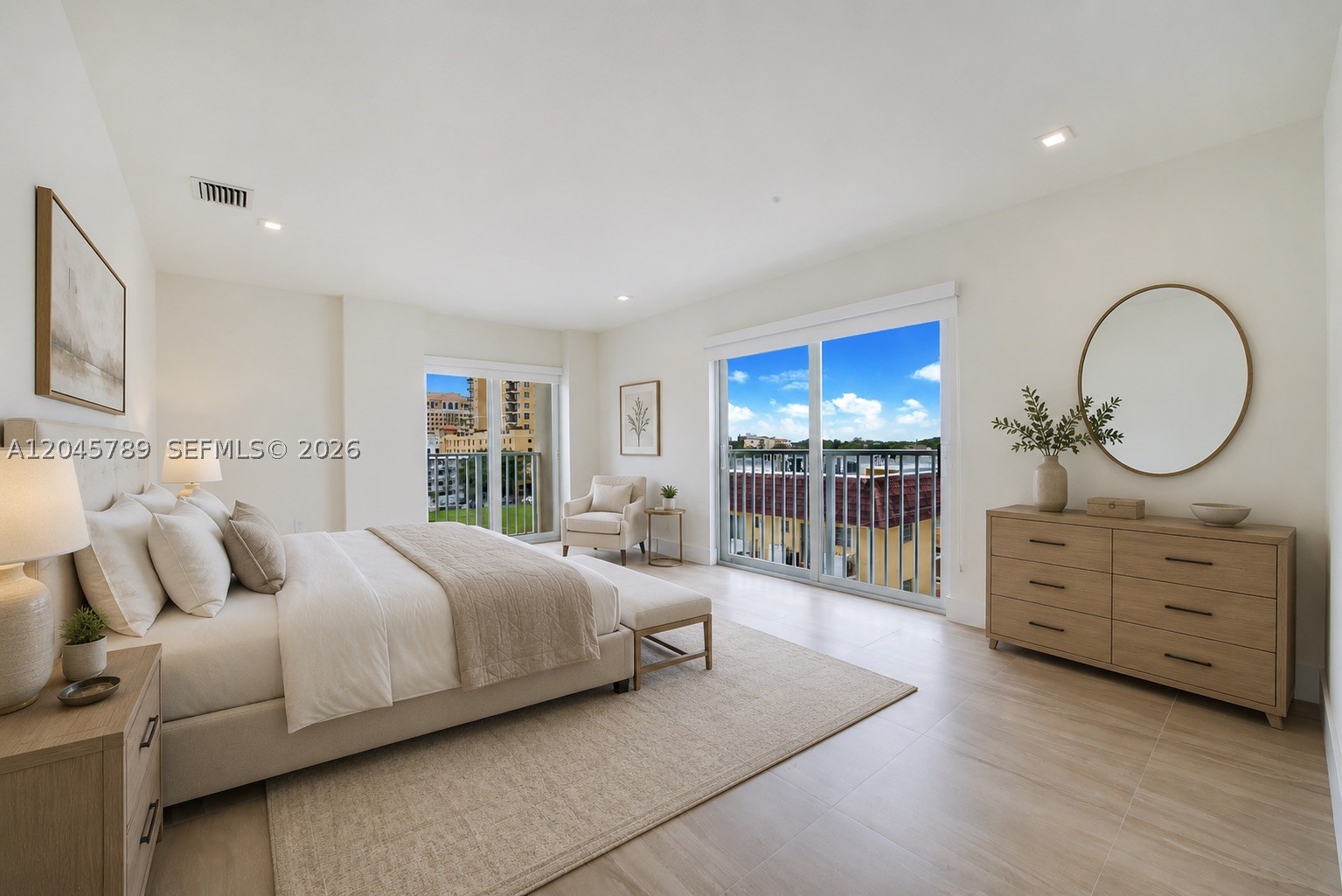 120 Salamanca Ave #PH, Coral Gables FL 33134