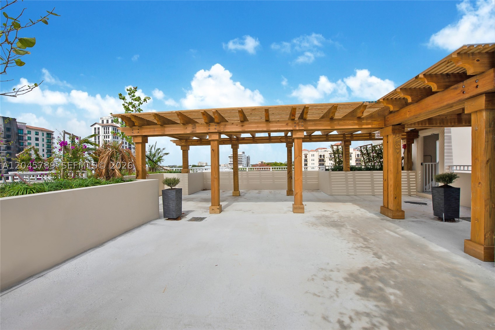 120 Salamanca Ave #PH, Coral Gables FL 33134