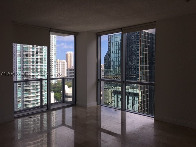 1060 BRICKELL AV #1901, Miami FL 33131