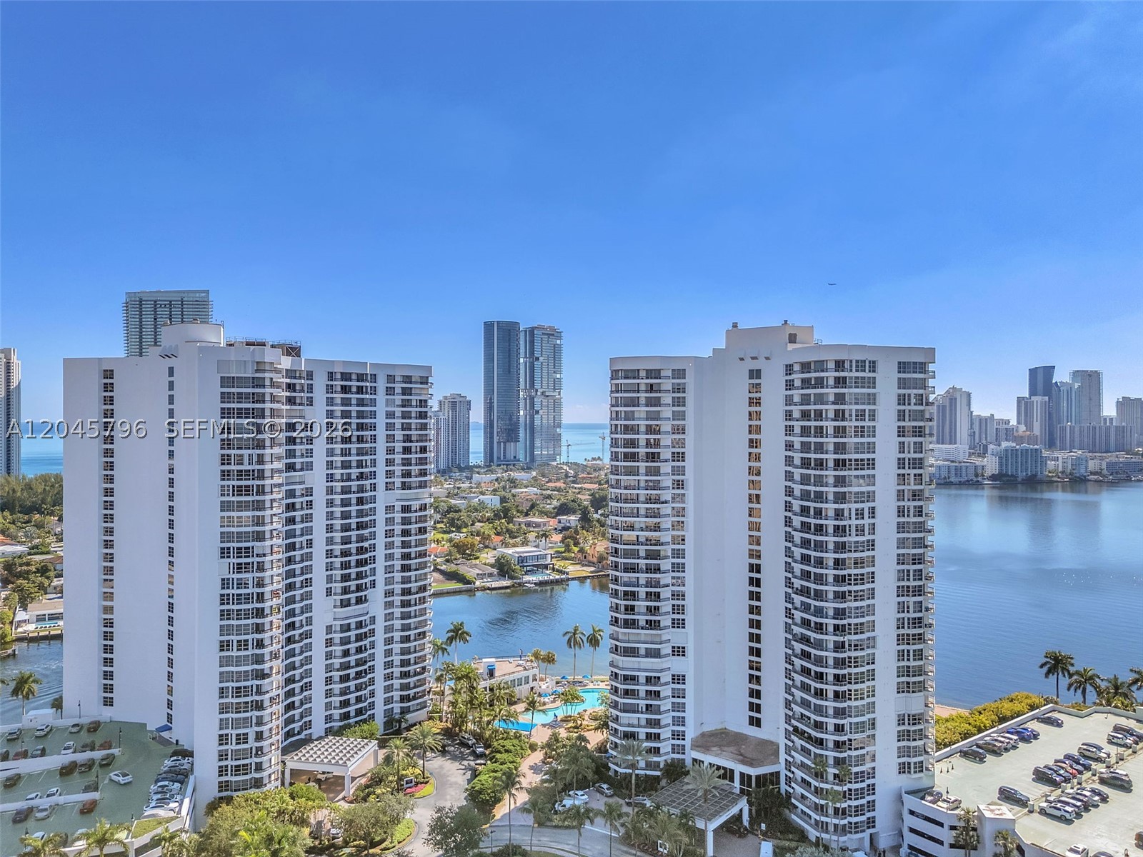 19101 Mystic Pointe Dr #PH6, Aventura FL 33180