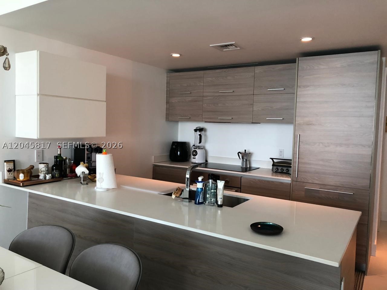 1300 S Miami Ave #3703, Miami FL 33130