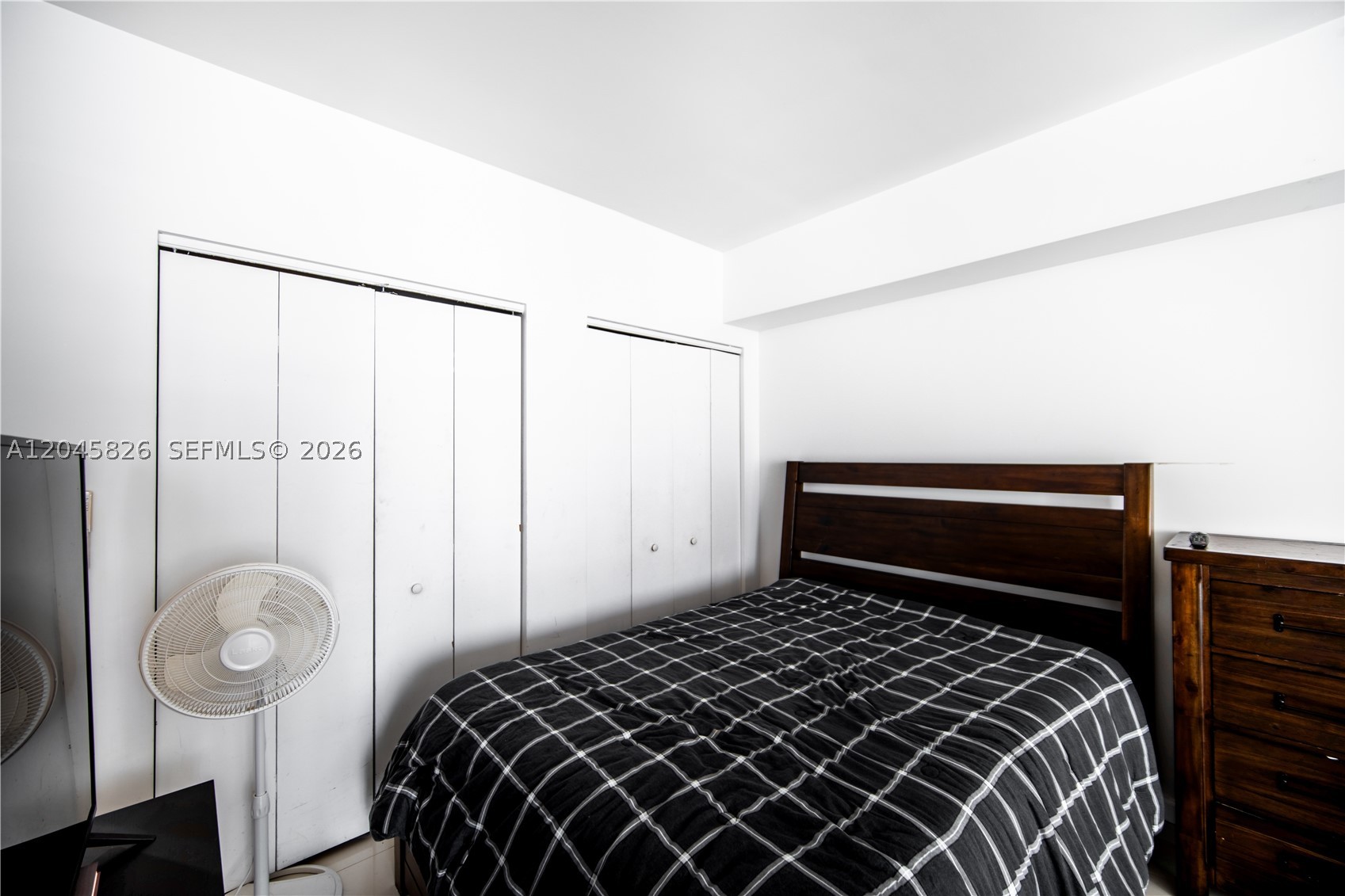 475 Brickell Ave #2010, Miami FL 33131