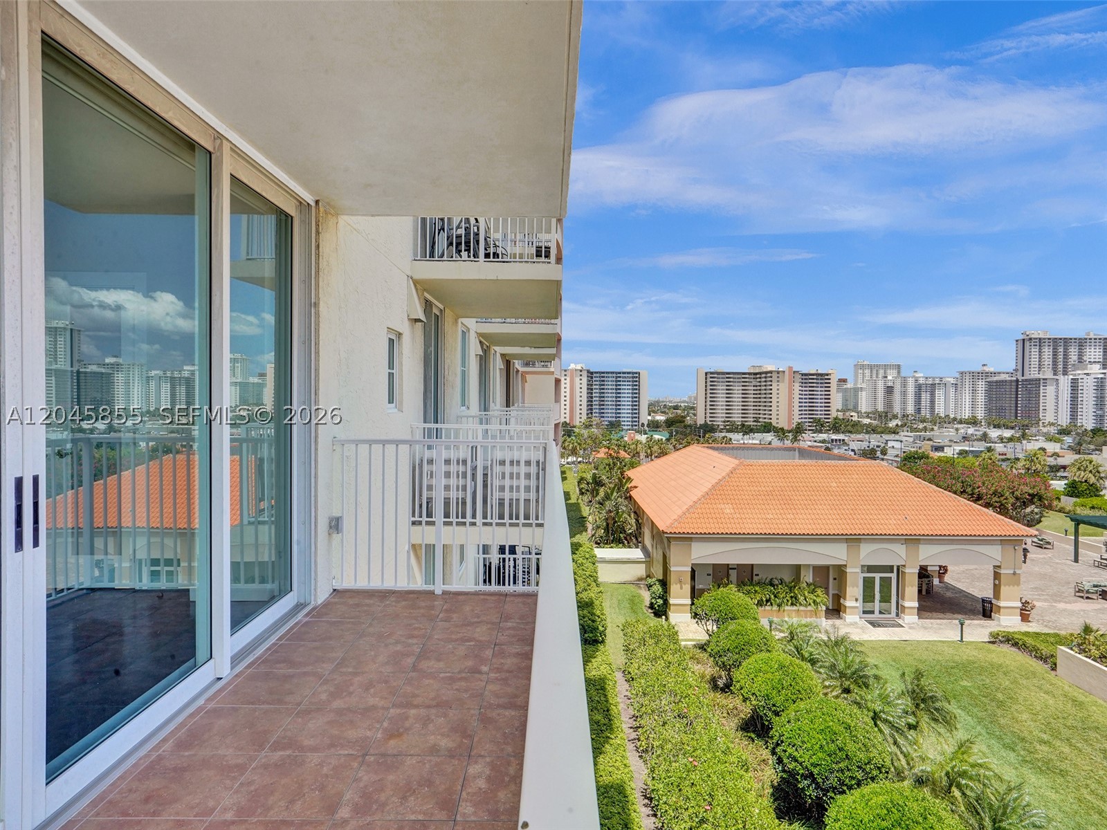 3020 NE 32nd Ave #925, Fort Lauderdale FL 33308