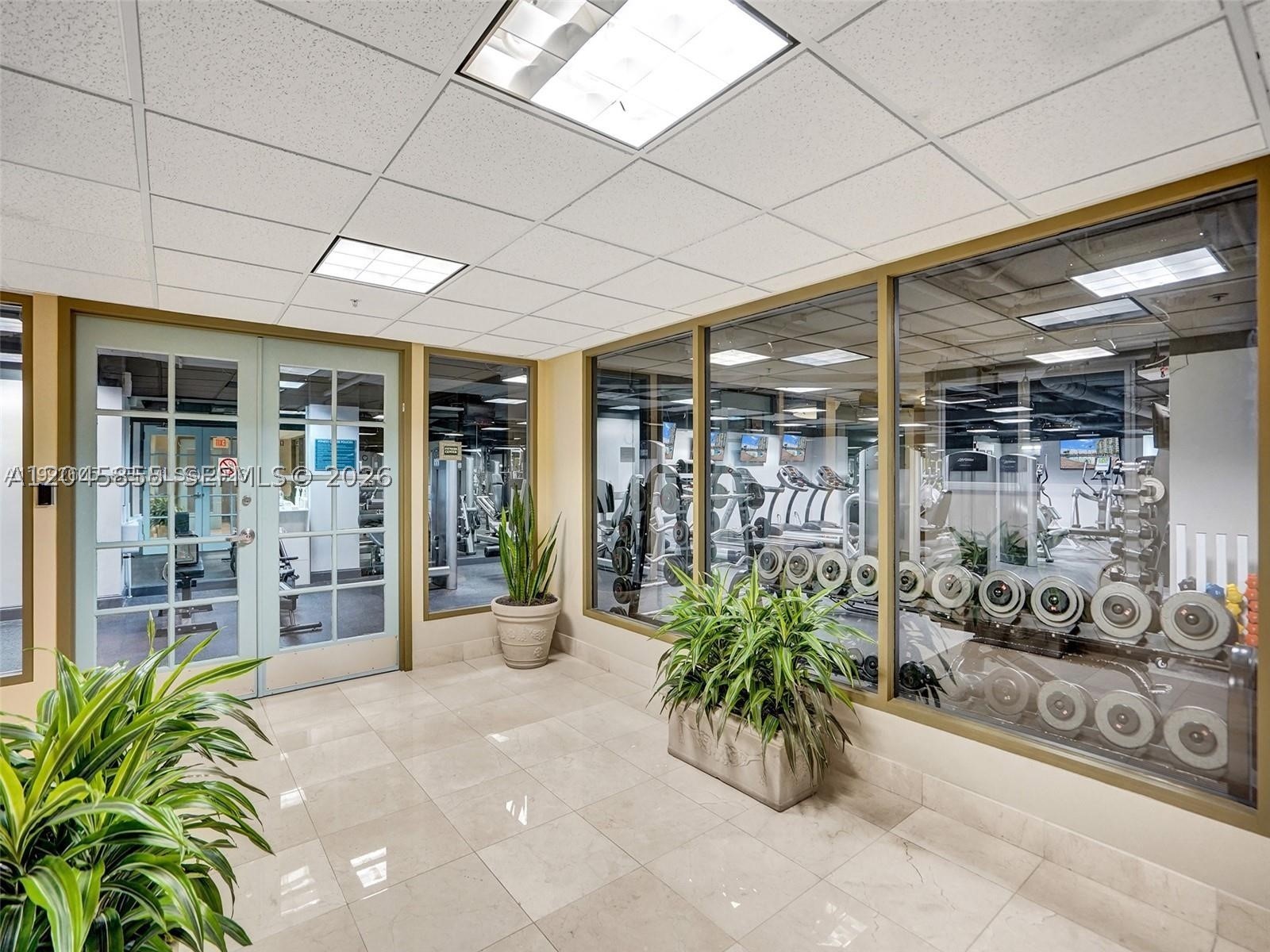 3020 NE 32nd Ave #925, Fort Lauderdale FL 33308