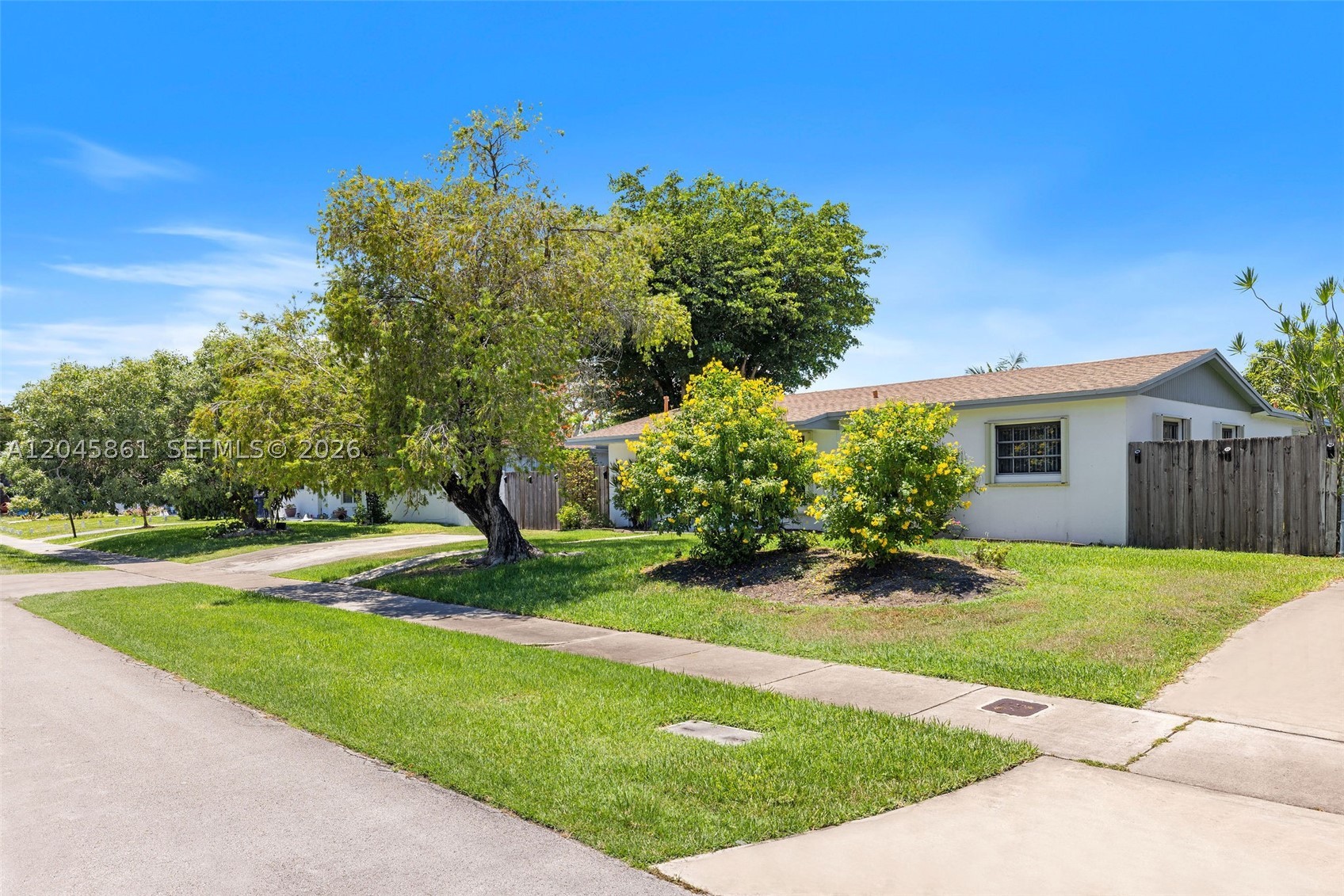 9971 SW 156th Ter, Miami FL 33157