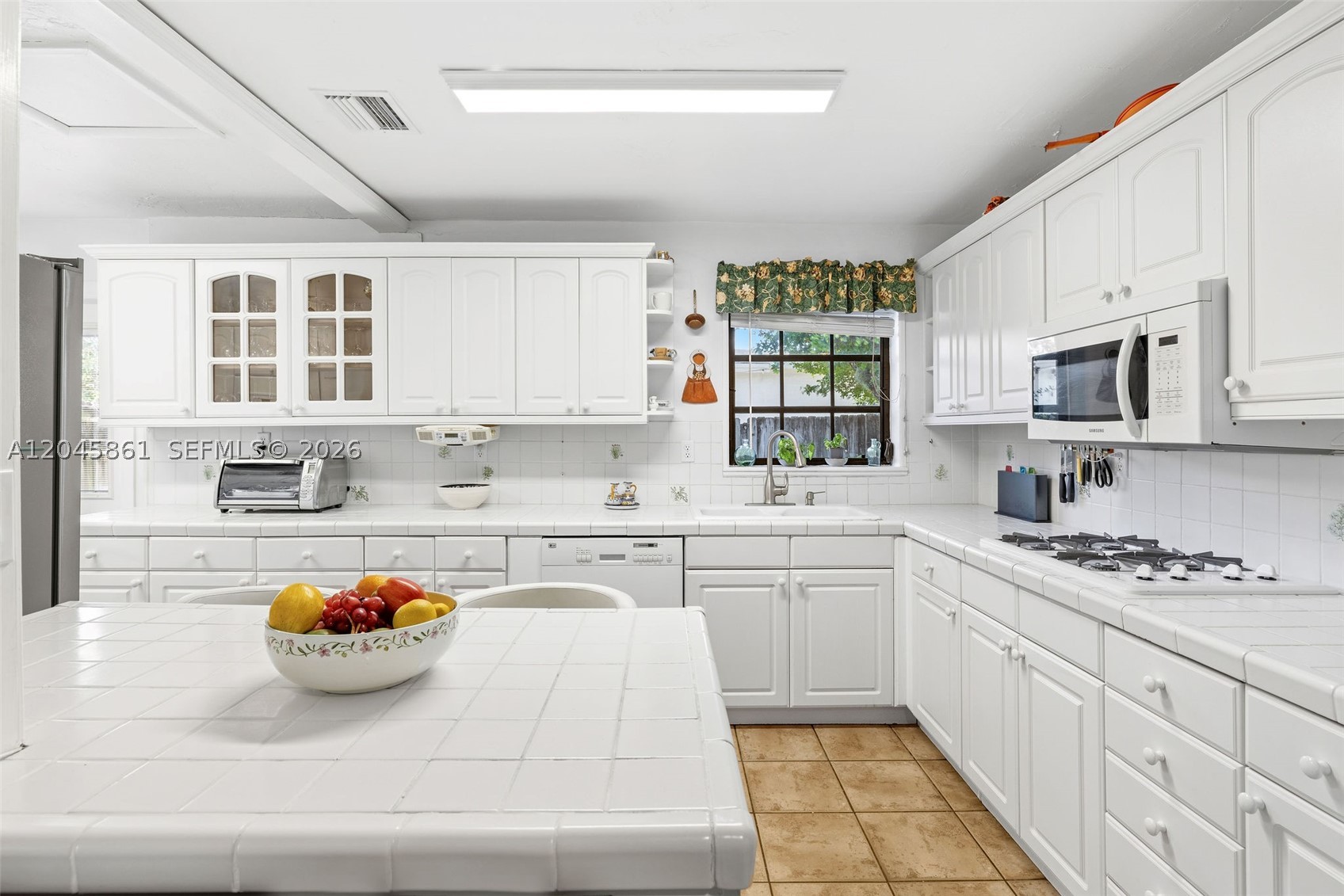 9971 SW 156th Ter, Miami FL 33157