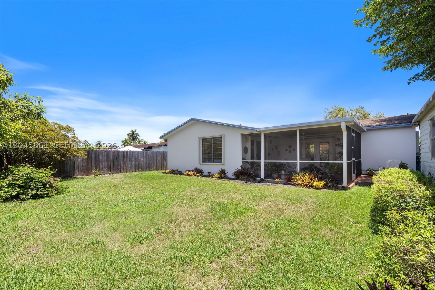 9971 SW 156th Ter, Miami FL 33157