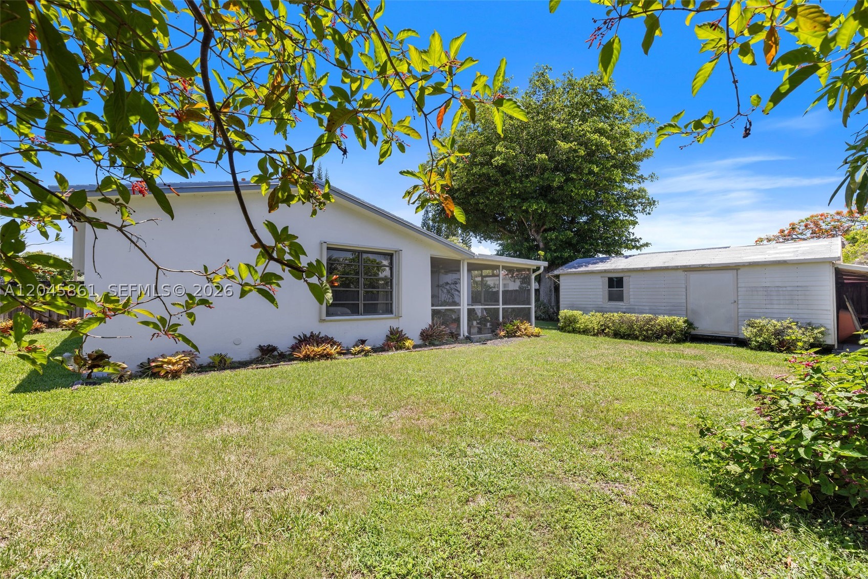 9971 SW 156th Ter, Miami FL 33157