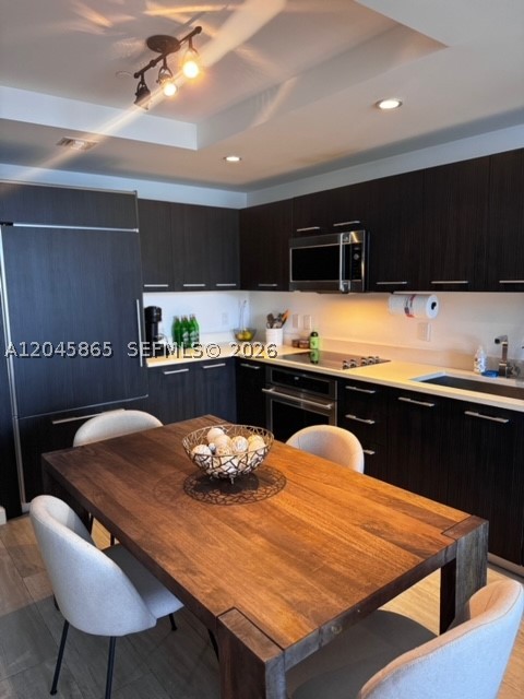 55 SW 9th St #3104, Miami FL 33130