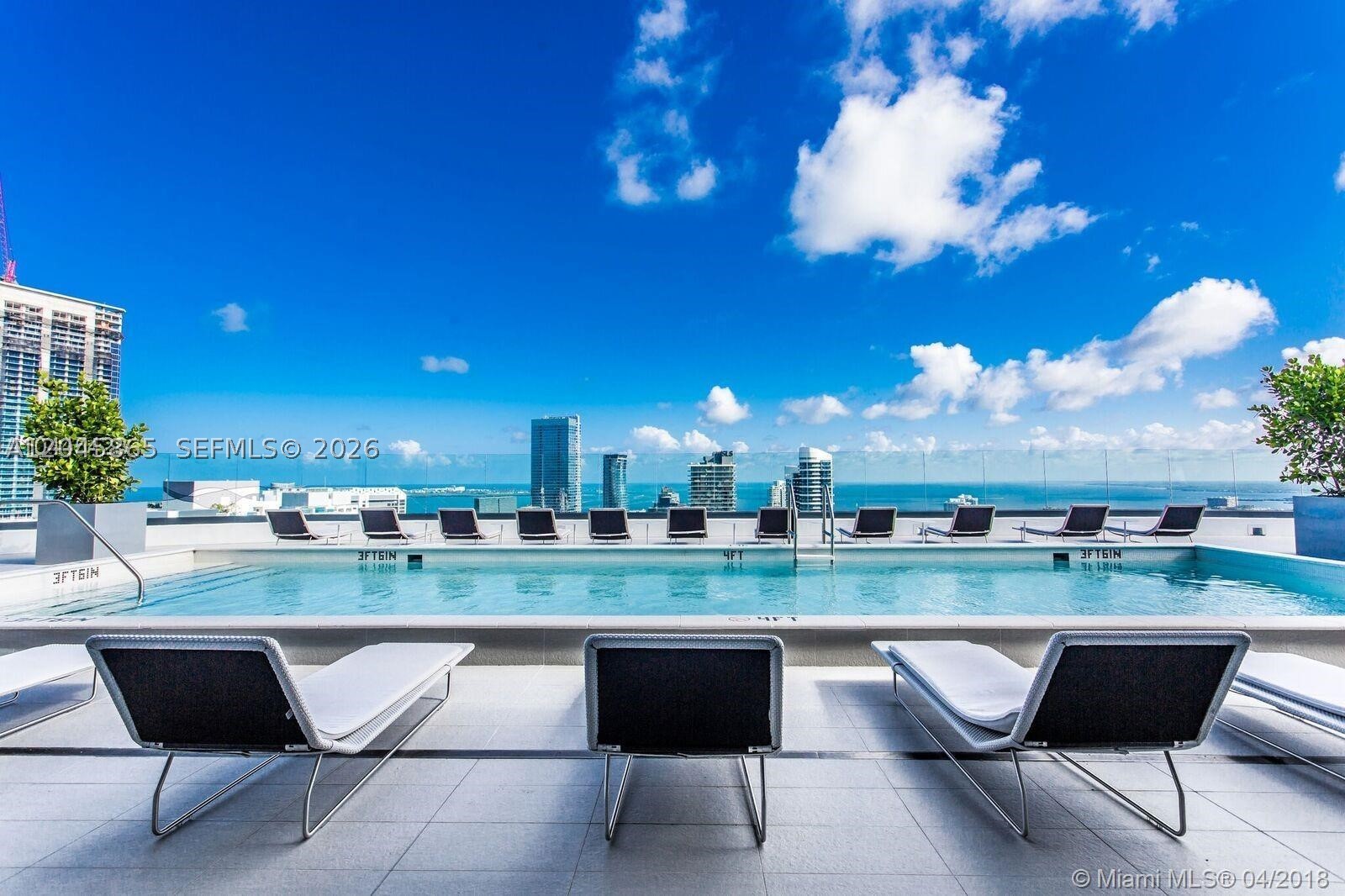 55 SW 9th St #3104, Miami FL 33130