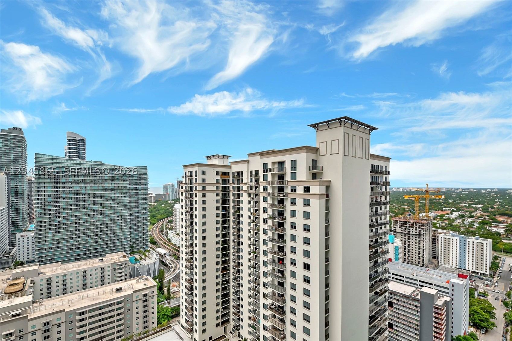 55 SW 9th St #3104, Miami FL 33130