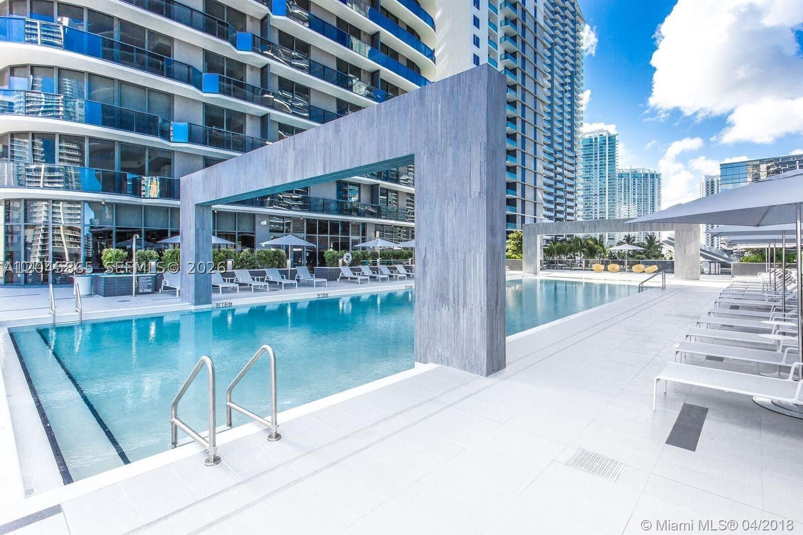 55 SW 9th St #3104, Miami FL 33130