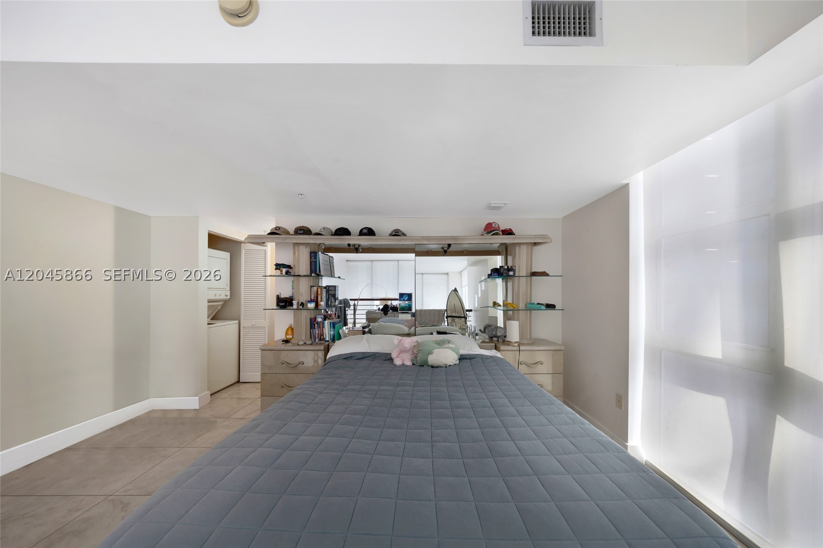 41 SE 5th St #502, Miami FL 33131