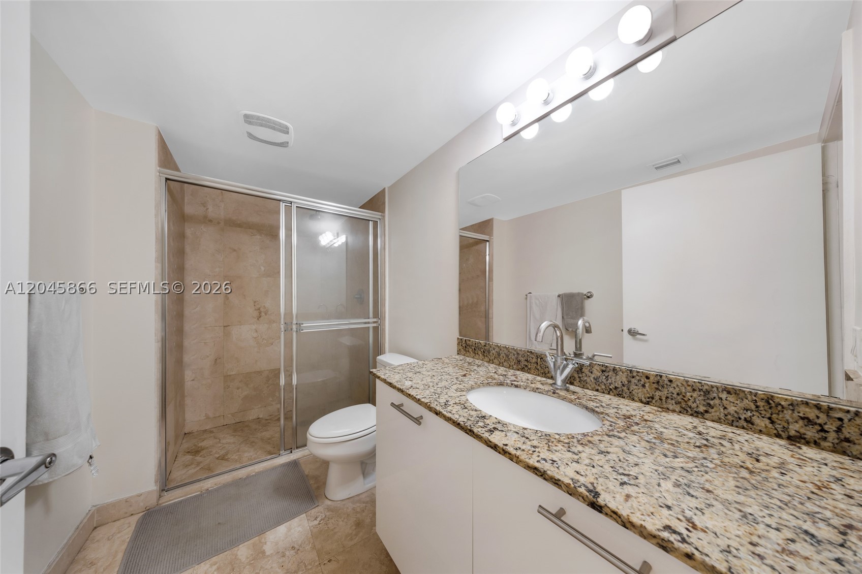 41 SE 5th St #502, Miami FL 33131