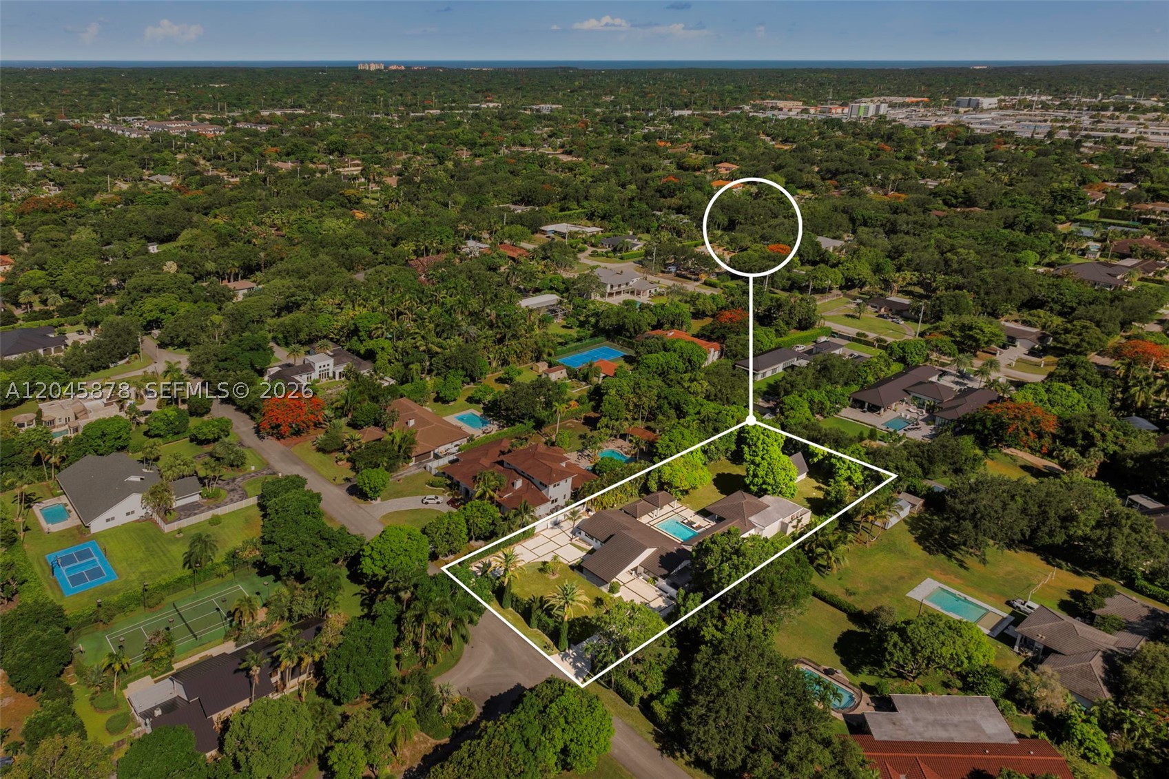 8960 SW 118th St, Miami FL 33176