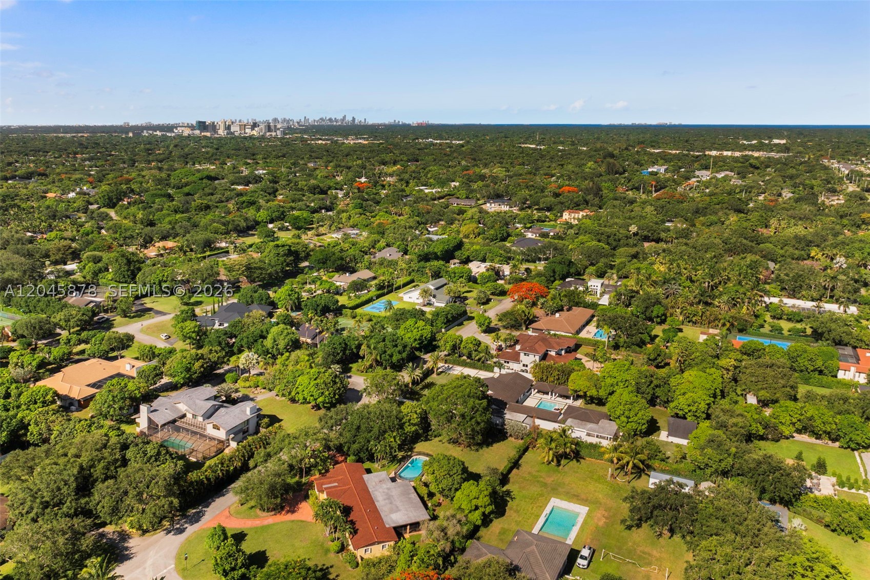 8960 SW 118th St, Miami FL 33176