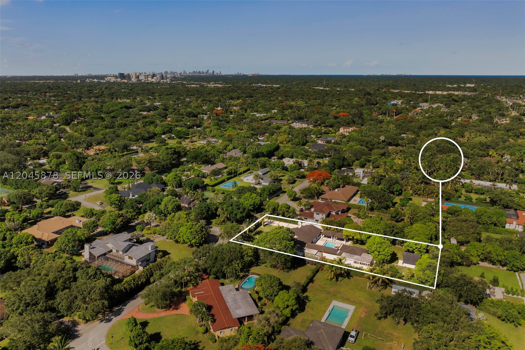 8960 SW 118th St, Miami FL 33176