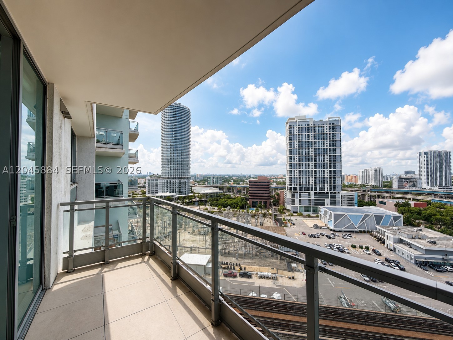 90 SW 3rd St #1710, Miami FL 33130