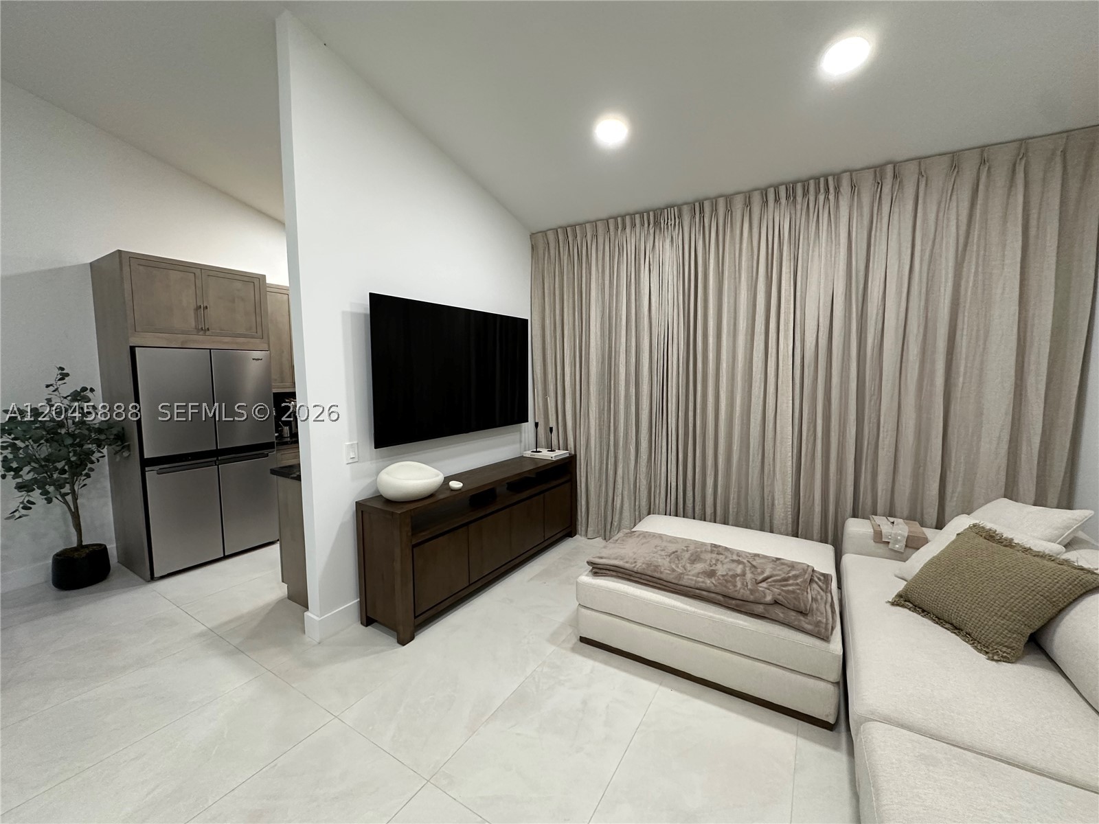 3345 Emerald Oaks Dr #106, Hollywood FL 33021